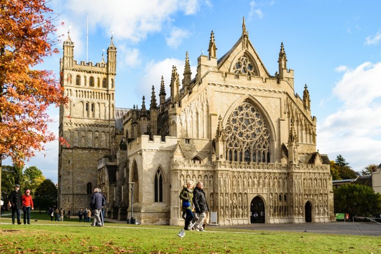 Sell my house fast Exeter. From Wonford to Beacon Heath, we can help you sell your house fast in Exeter!